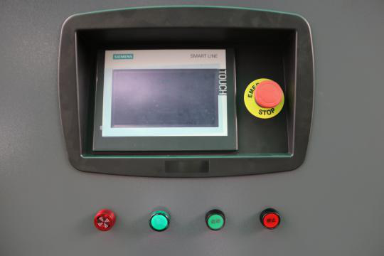 新能源應用｜100%純凈無油，葆德干式無油系列耀世登場！