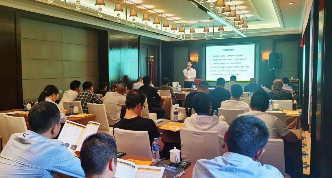 實(shí)用!適用!管用!最強(qiáng)數(shù)字化營(yíng)銷賦能分享會(huì)不容錯(cuò)過(guò)!