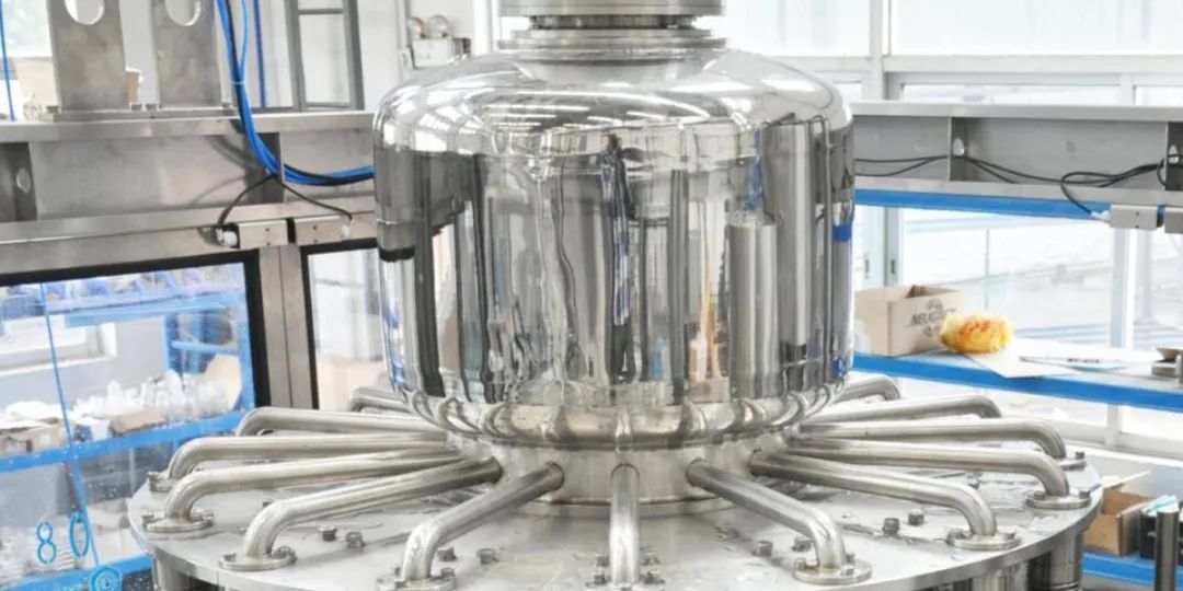 風味人間的美食美刻,無油空壓機助力食品飲料的安全制造!