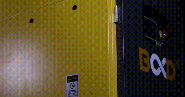 家國與愛，從40平米門店到百畝工業園，這家“佛山制造”榮耀見證時代！