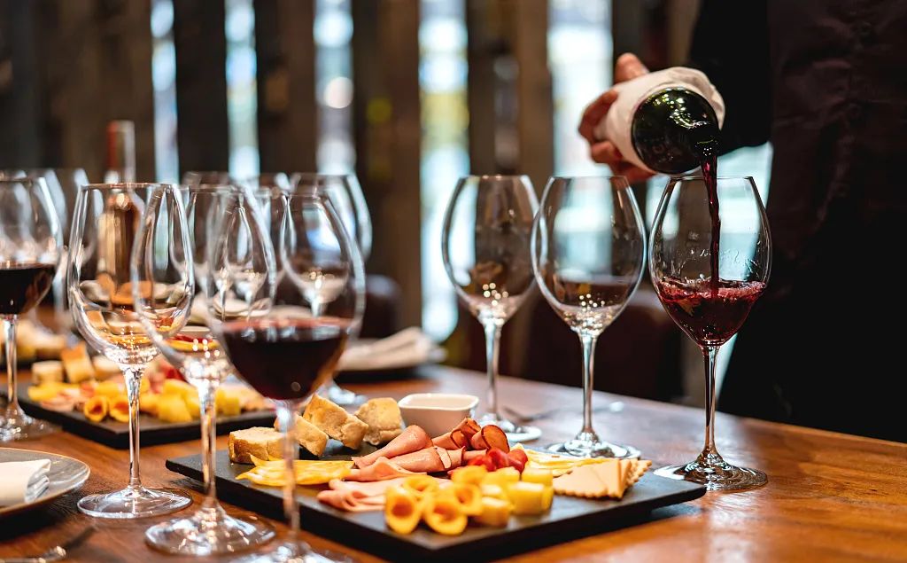 漲知識｜紅酒內(nèi)有“活”的生物？內(nèi)行人知道的“秘密”！