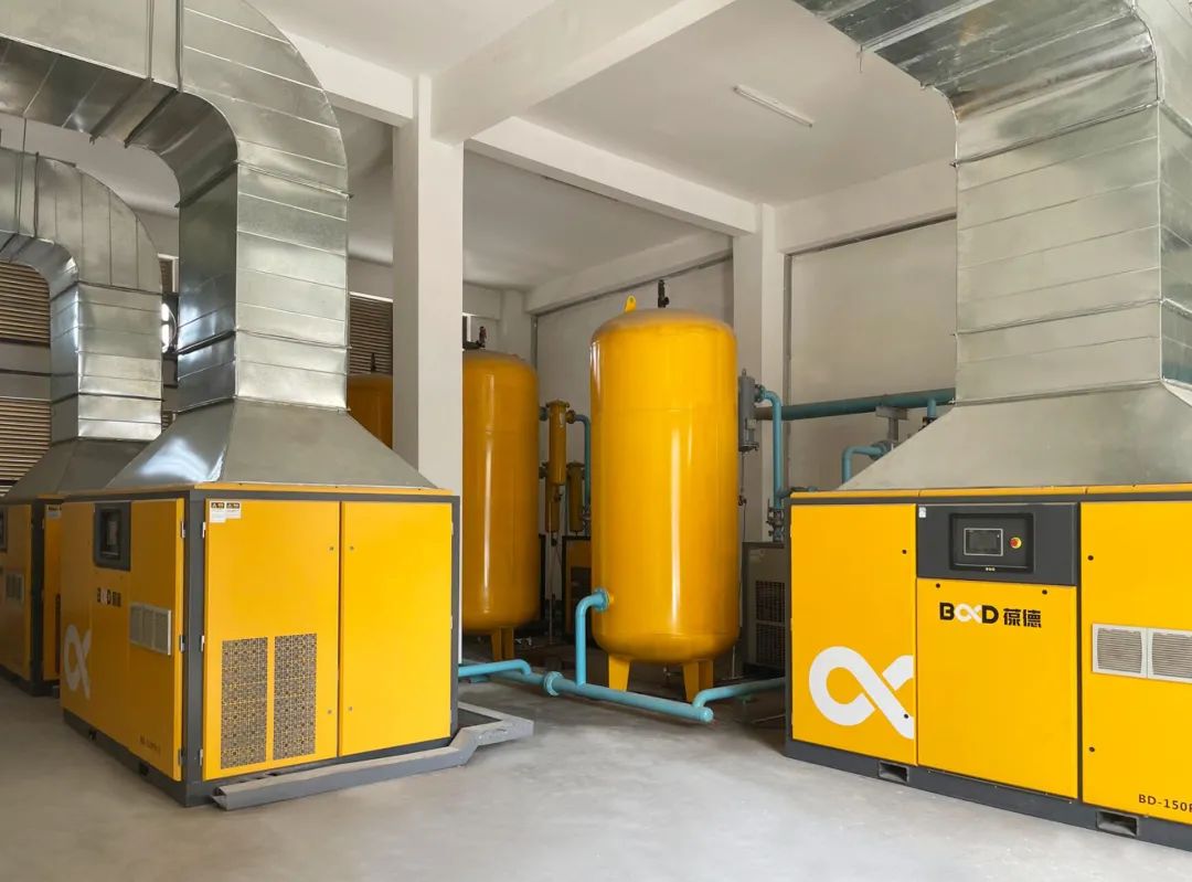 寒潮來襲，空壓機(jī)組也怕冷？過冬穩(wěn)定用氣有技巧！