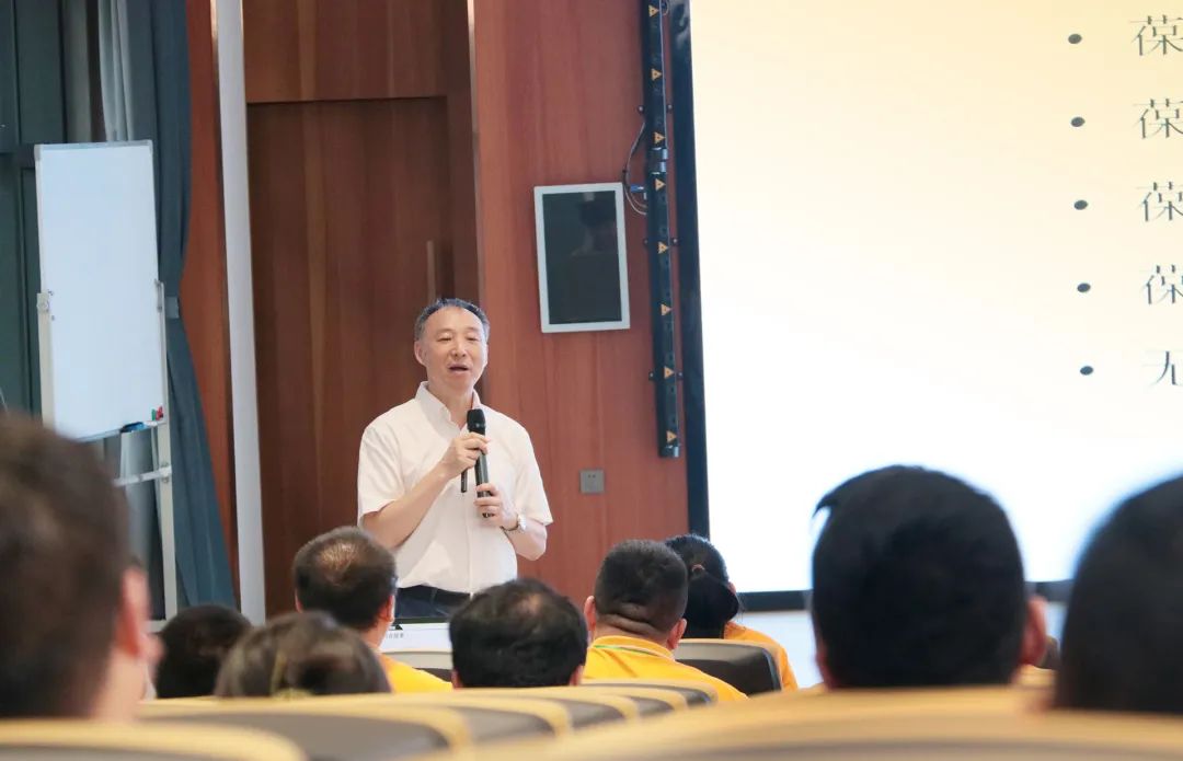 數據節能，未來已來：葆德厚德學院2023銷售勇將訓練營成功舉辦!