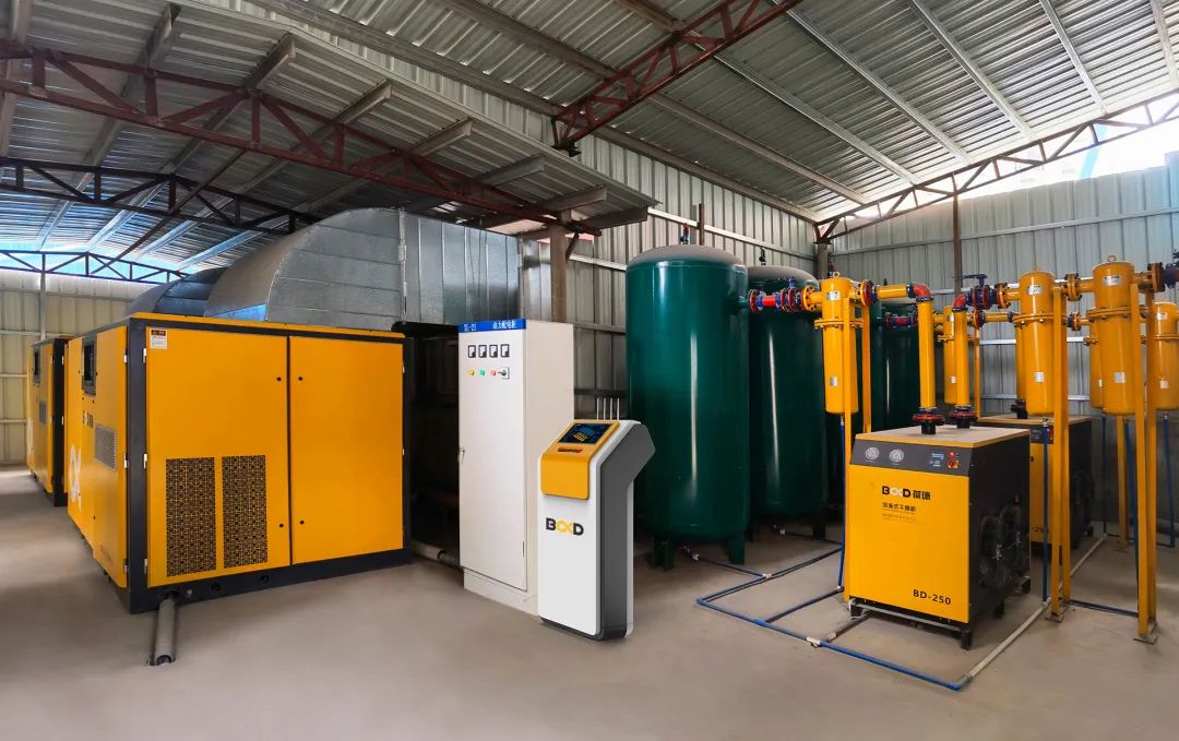 上云、用數、賦智，在單位能耗中，推動數智化變革