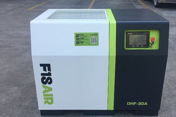 大黃蜂螺桿式空壓機優(yōu)勢明顯